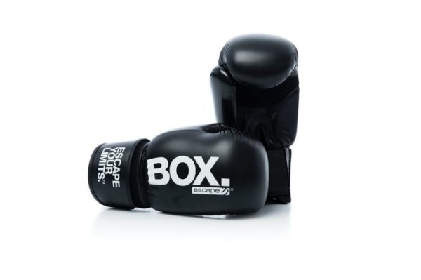 training gloves and mitts - escape fitness